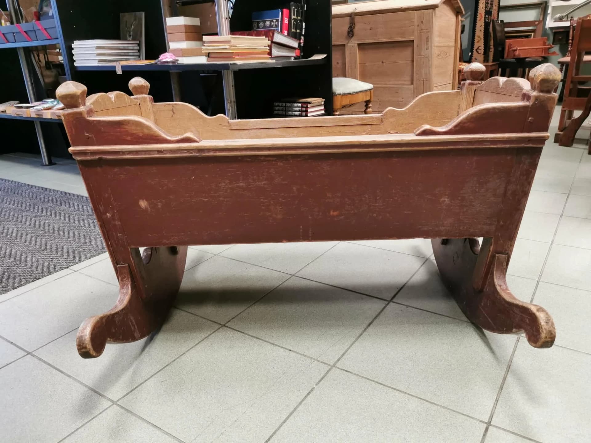 Häll - Image 2 - Kauplus Varakamber