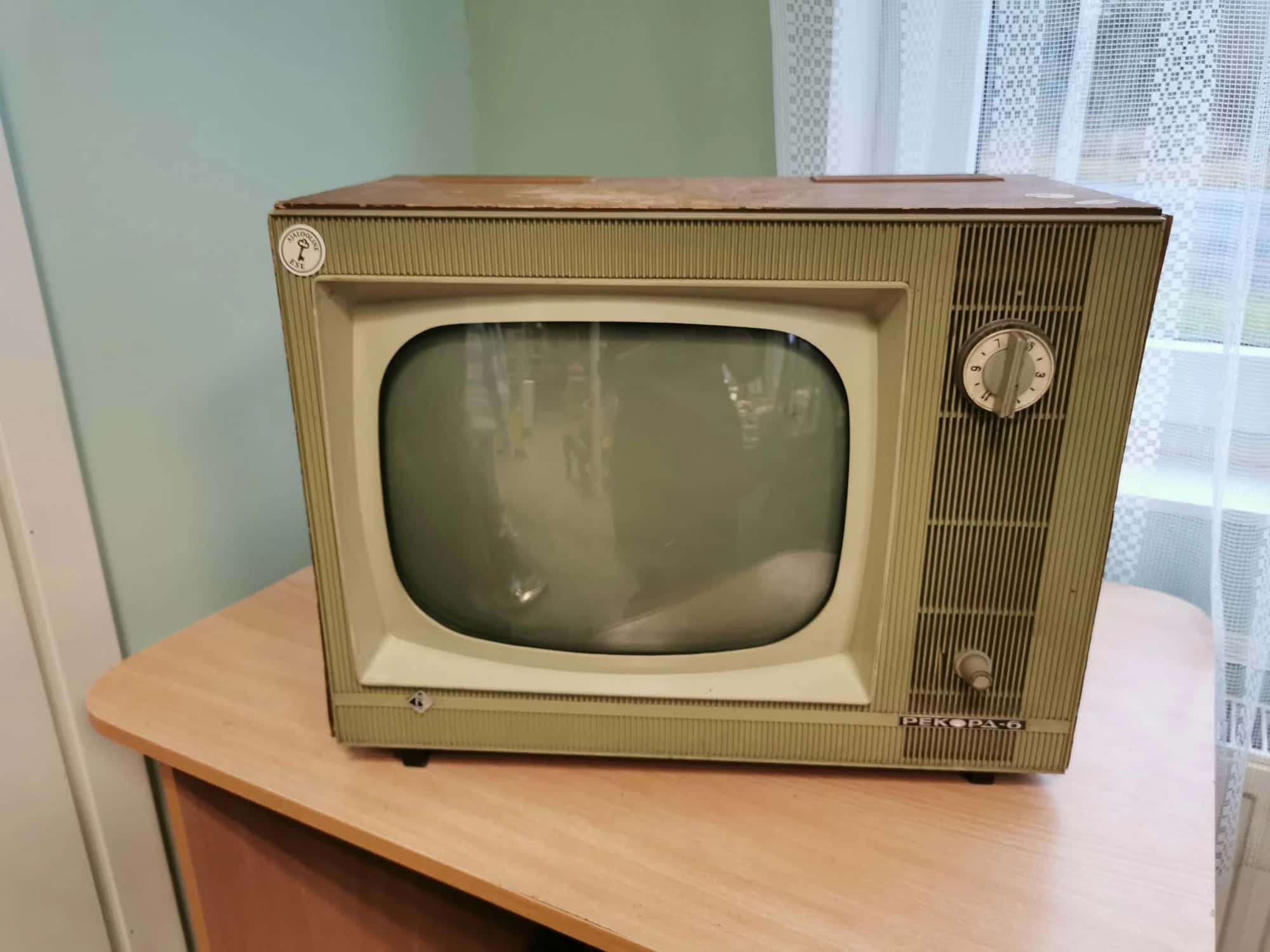 Televiisor, Rekord 6 - Image 1