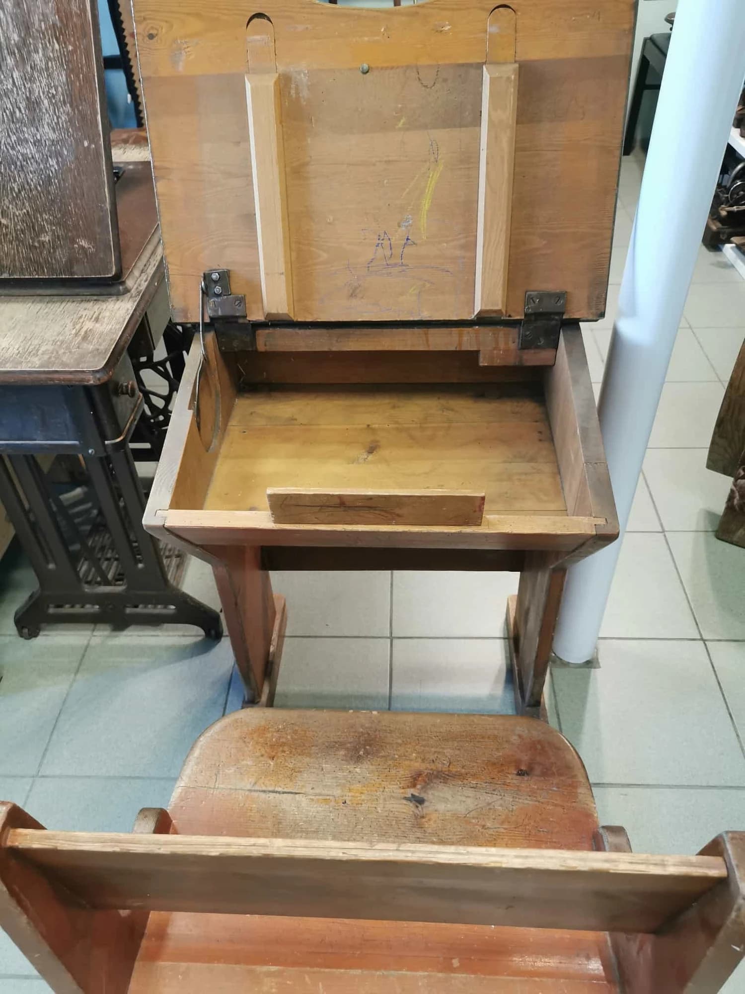 Koolipink - Image 2 - Kauplus Varakamber