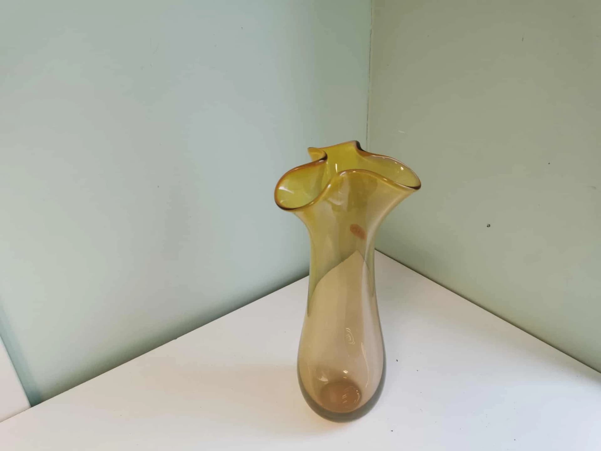 Tarbeklaasi vaas "Kurekell" - Image 2 - Kauplus Varakamber