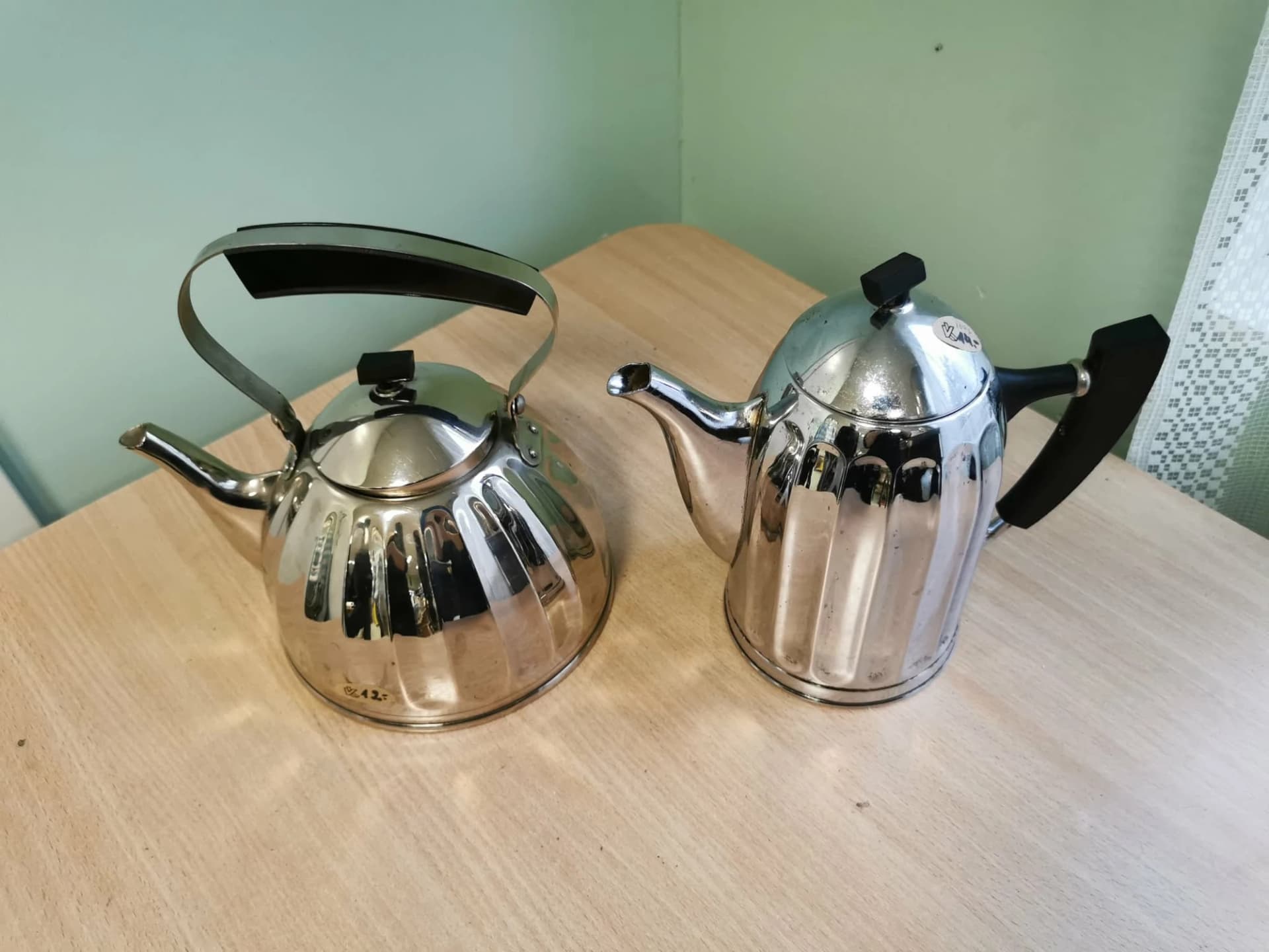 Teekann metallist, madalam - Image 4 - Kauplus Varakamber