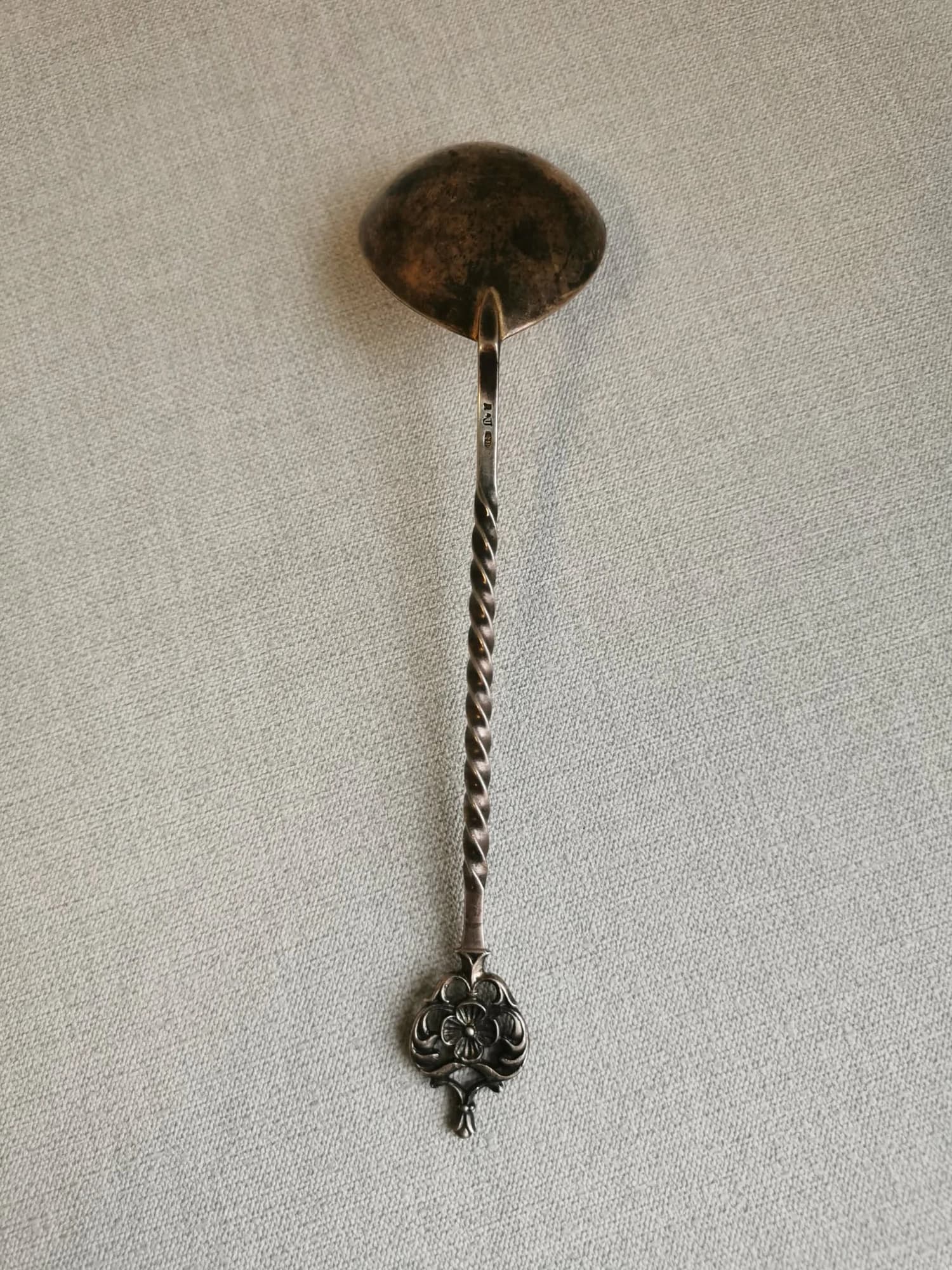 Hõbedast kastmekulp, Tallinna Juveelitehas - Image 4 - Kauplus Varakamber