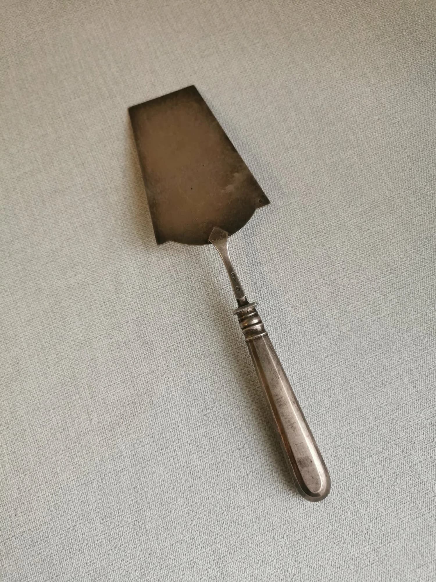 Hõbedast tordilabidas - Image 2 - Kauplus Varakamber