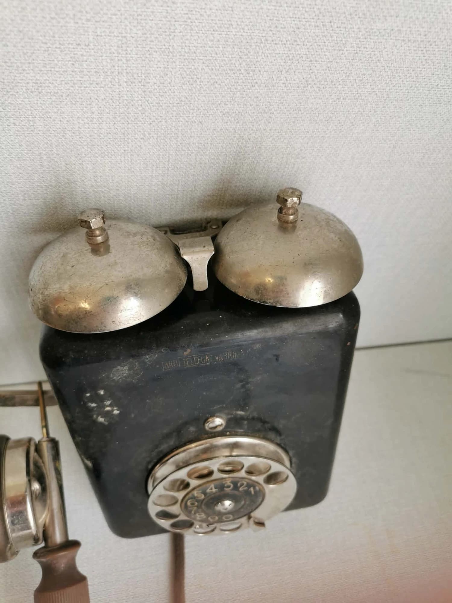 Tartu Telefonivabriku seinatelefon - Image 2 - Kauplus Varakamber