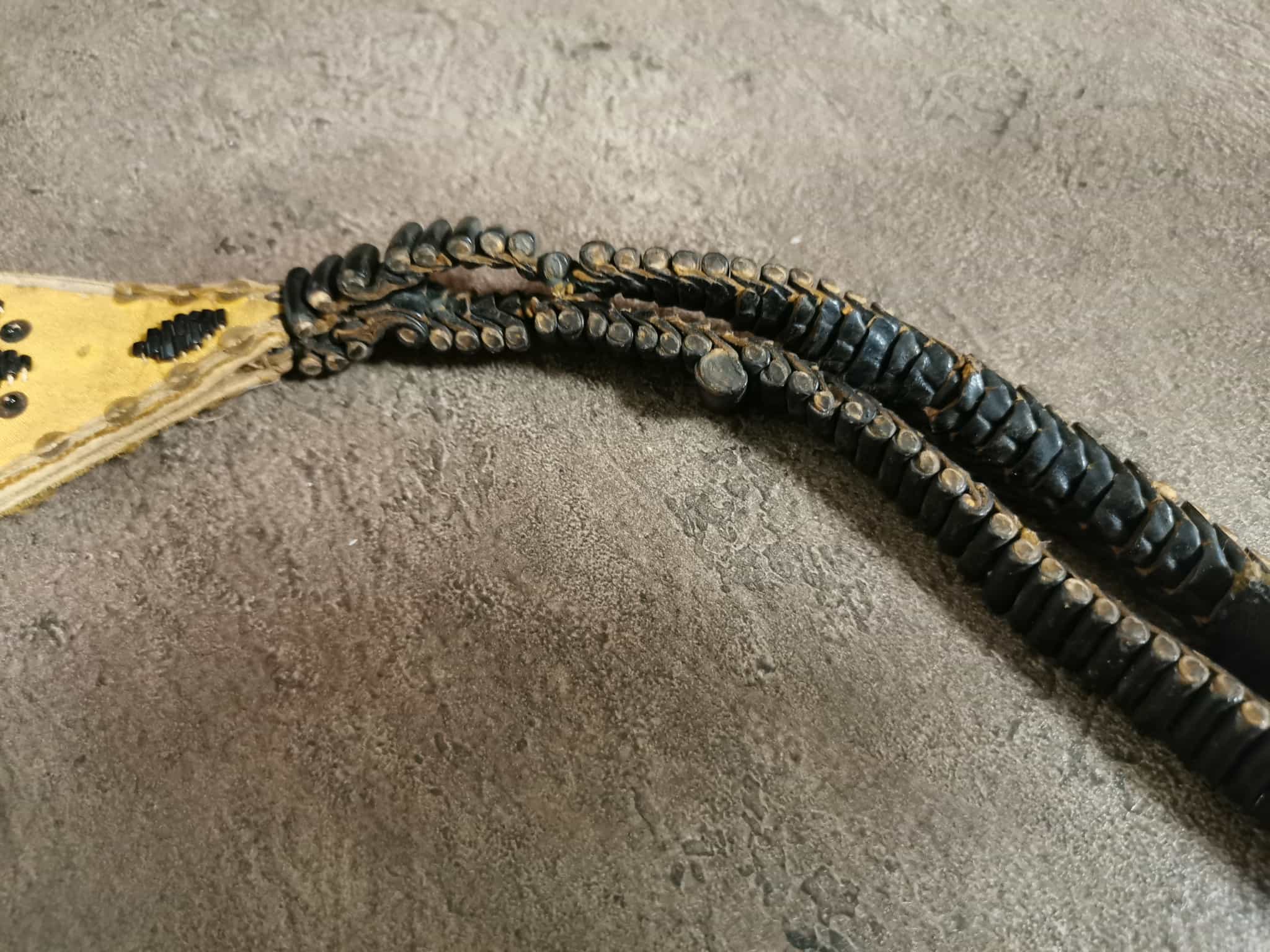 Lestovka, kollane ja must - Image 2 - Kauplus Varakamber